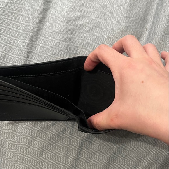 Gucci Wallet - Picture 12 of 12